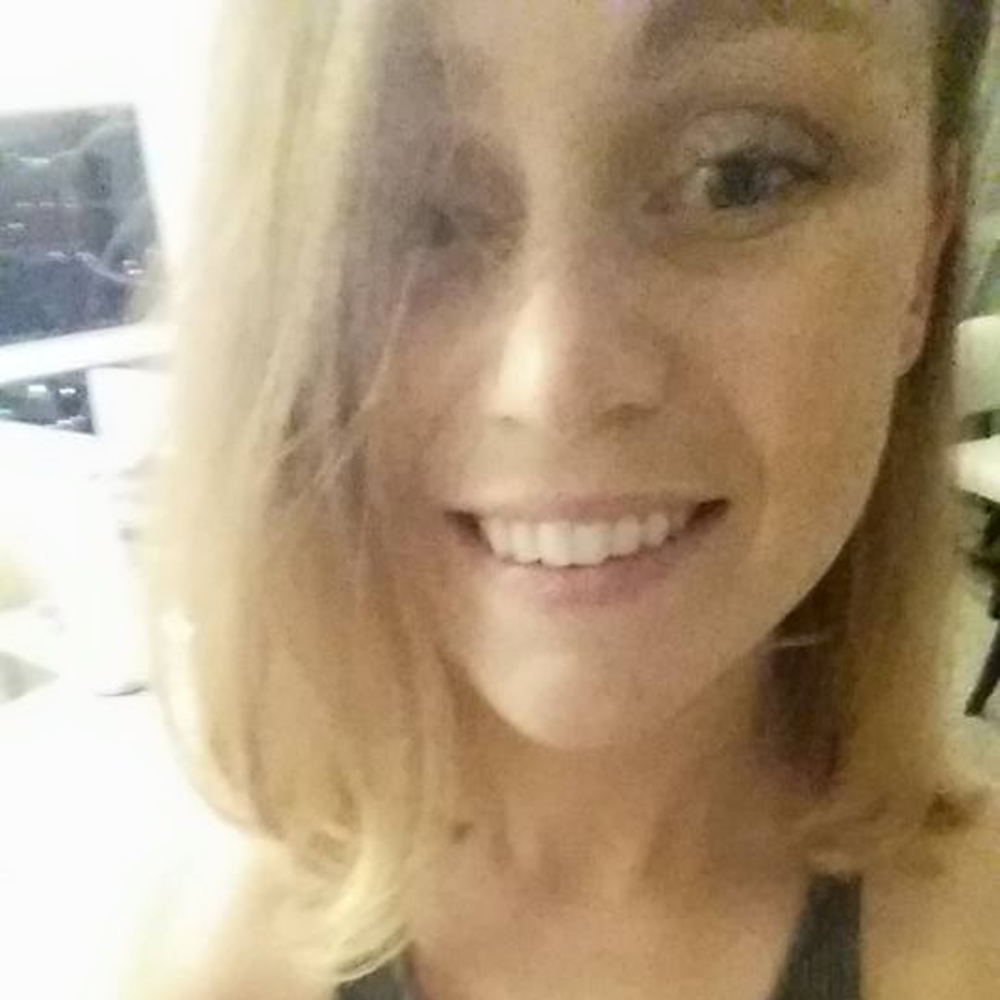 Meet your Posher, Noelle